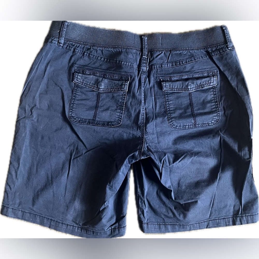Sonoma Navy Blue Cargo shorts. Women’s size 16 - Picture 3 of 6